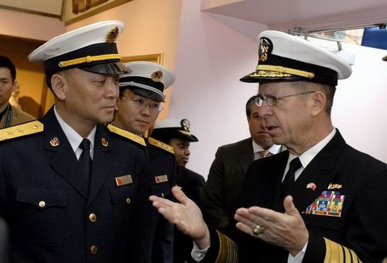 Tư lệnh Hải quân Trung Quốc, Đô đốc Ngô Thắng Lợi thăm Mỹ tháng 4 năm 2007.